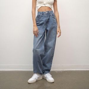BDG High-Waist Baggy Jeans